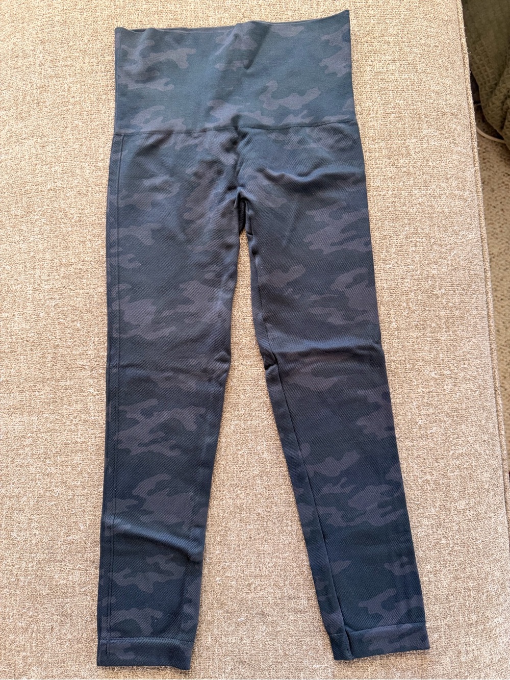 SPANX Black & Dark Gray Camo High-Waist Leggings